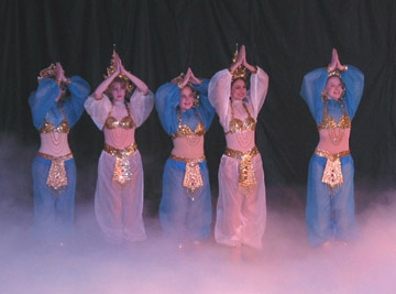 Five arabian dancers