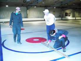 curling2004 - newcircle.jpg