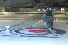 curling2004 - newcircle6.jpg